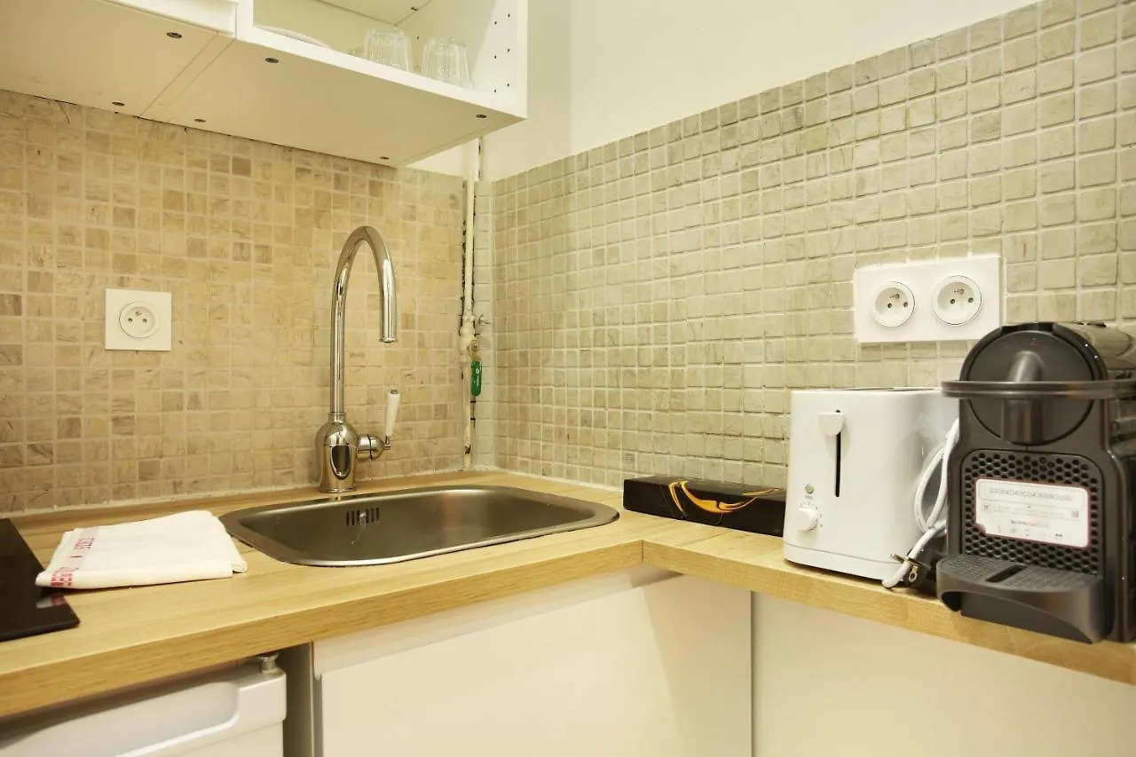Rent A Room - Tracy Apartment パリ 0*,